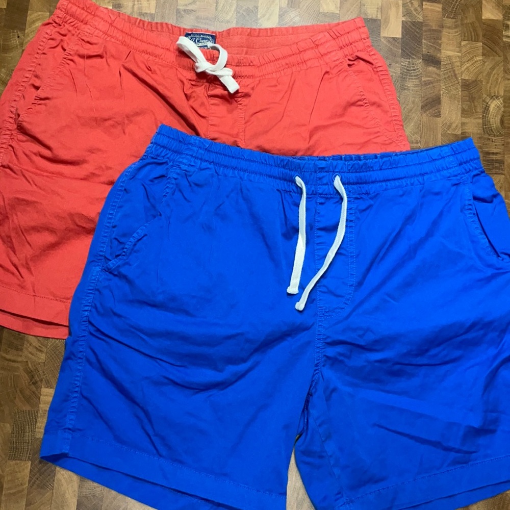 2 men’s dock shorts sold as a bundle